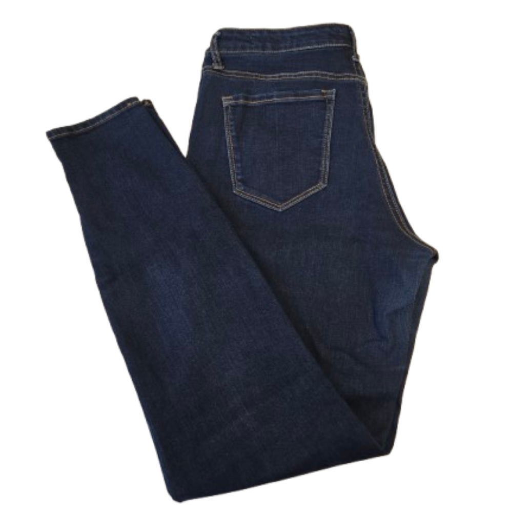 Jessica Simpson Curvy High Rise Dark Wash Jeans, Size 30.